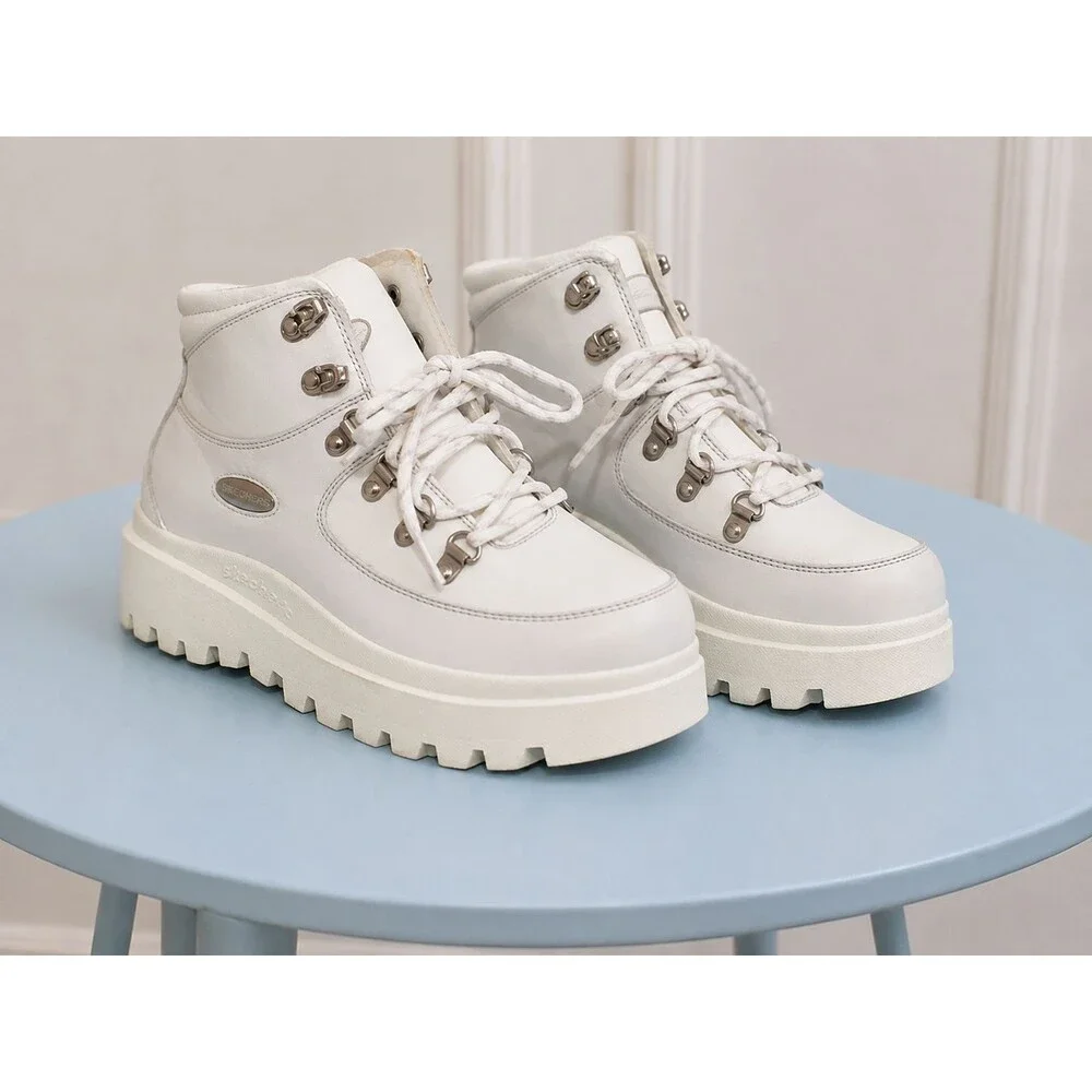 Skechers Shindigs Renegade Sneaker Sz 7 White Leather Chunky Boots Retro Chic